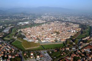 lucca